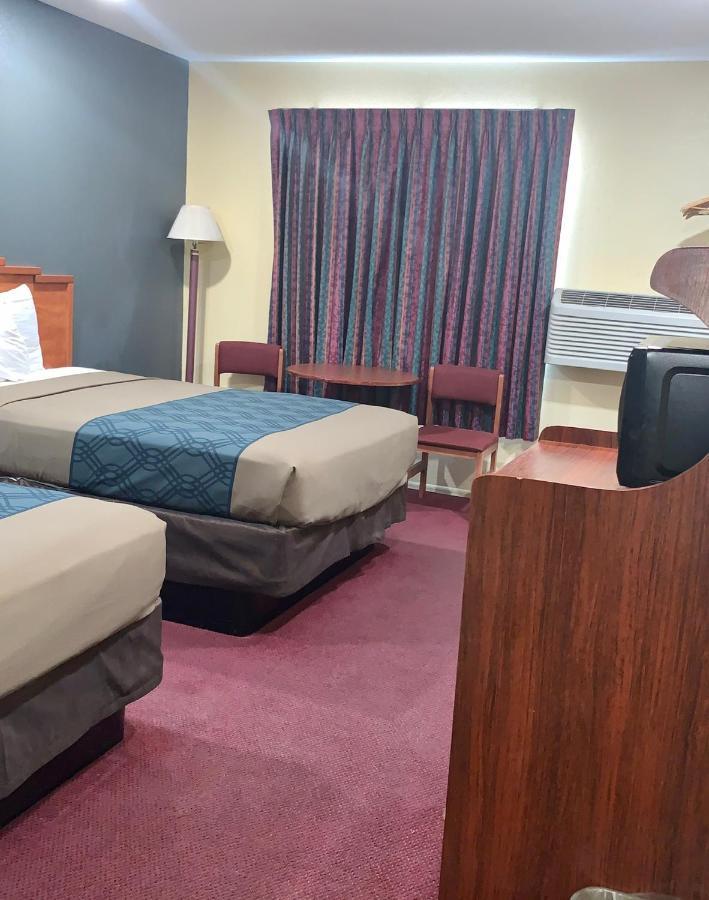 Rodeway Inn Winslow I-40 Екстер'єр фото