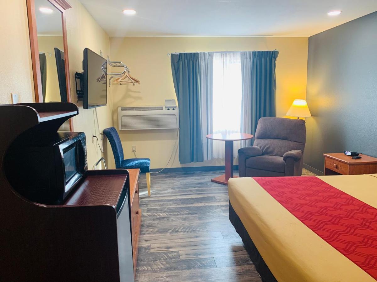 Rodeway Inn Winslow I-40 Екстер'єр фото