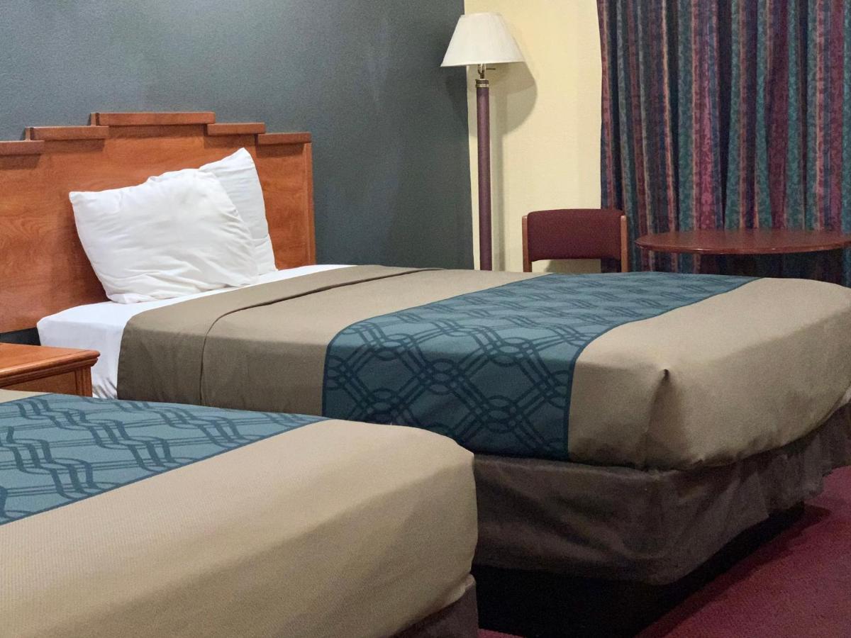 Rodeway Inn Winslow I-40 Екстер'єр фото