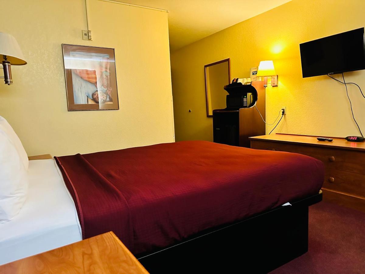 Rodeway Inn Winslow I-40 Екстер'єр фото