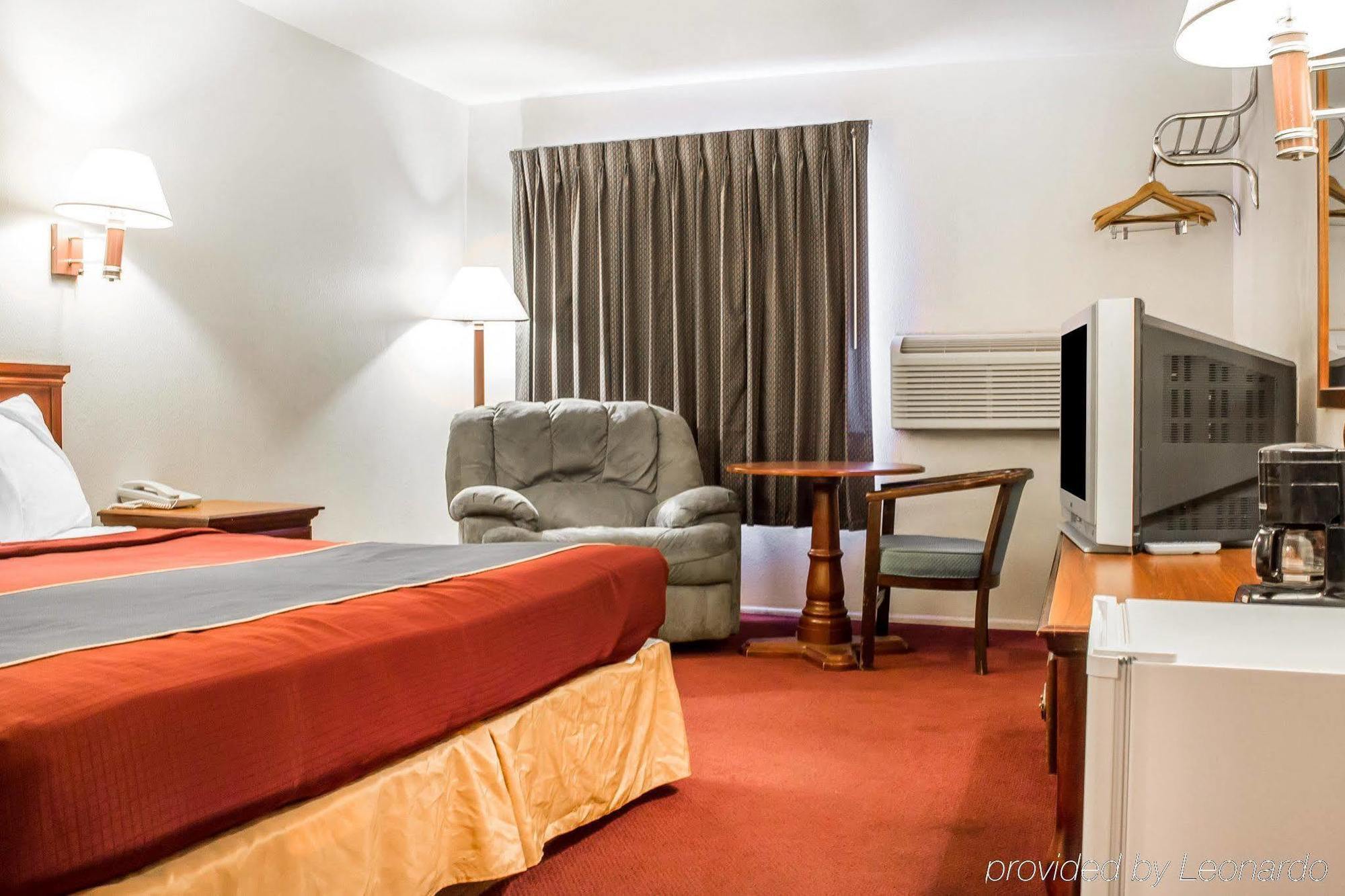 Rodeway Inn Winslow I-40 Екстер'єр фото