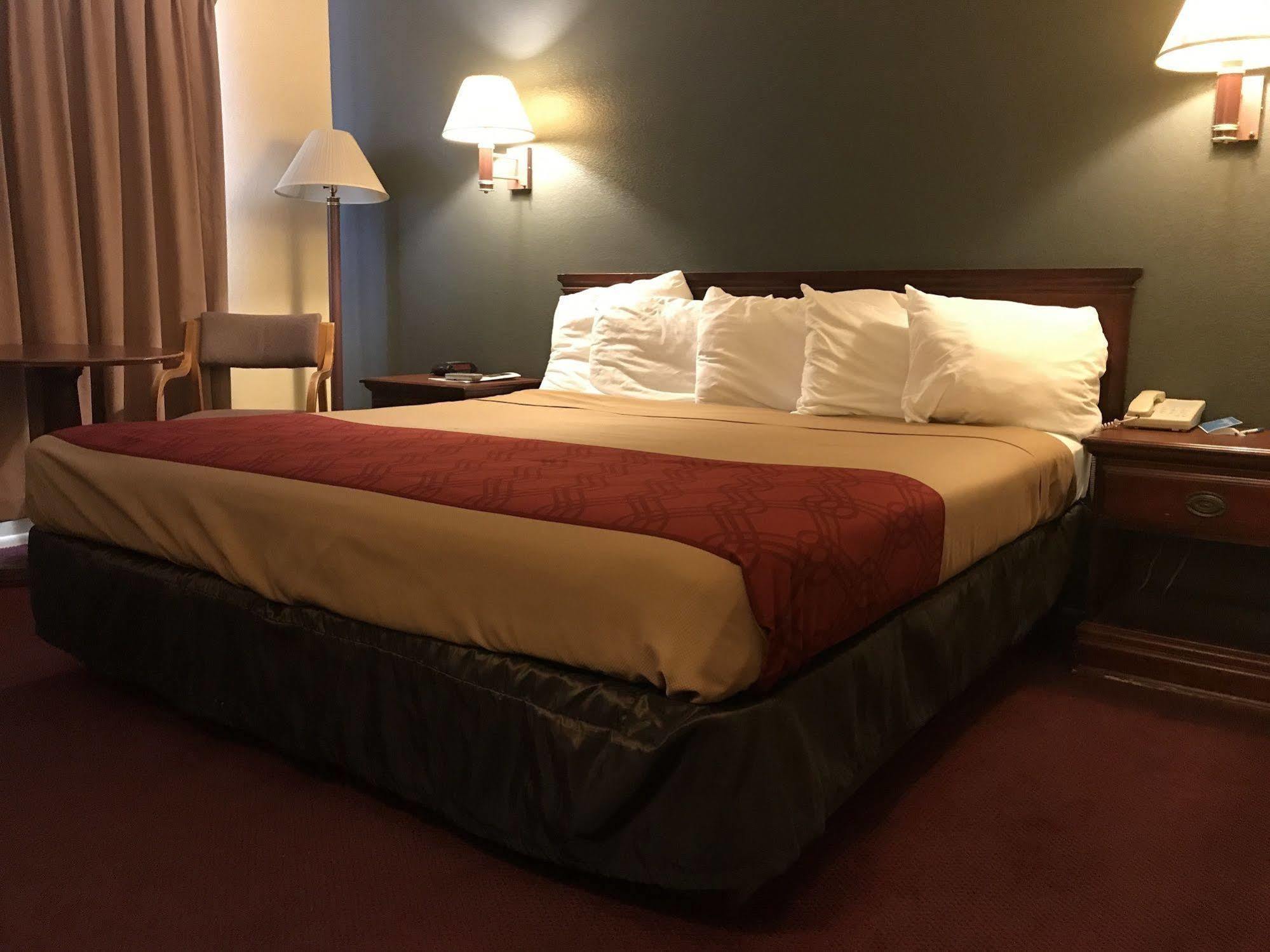 Rodeway Inn Winslow I-40 Екстер'єр фото